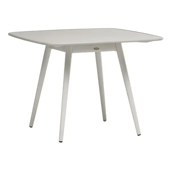 Selstone Dining Table W/UH